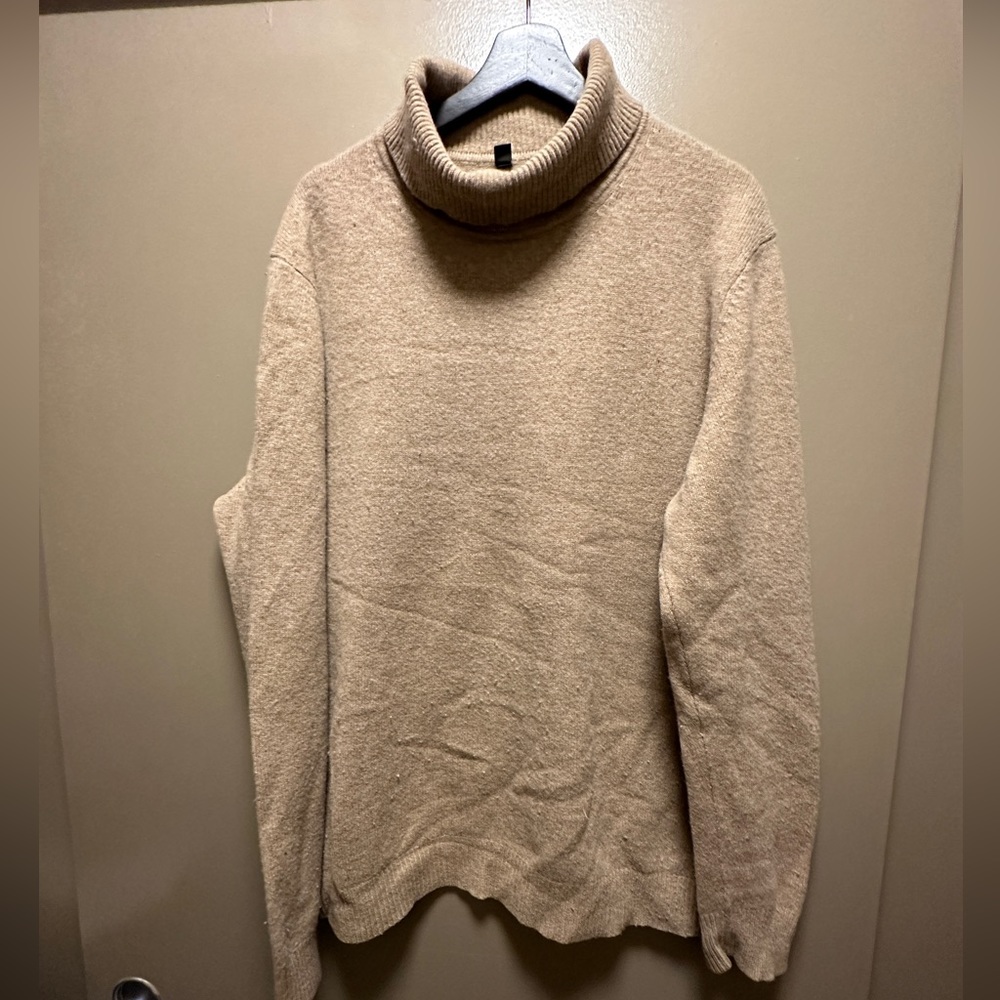 Camel tan wool Uniqlo turtleneck